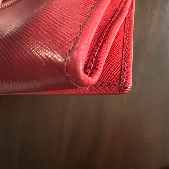 Large Prada Saffiano Leather Wallet - Picture 11 of 15